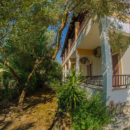 Takis Apartments Sidari  Exterior photo