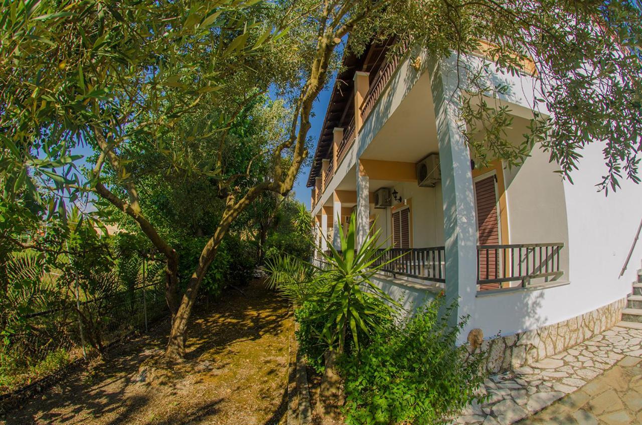 Takis Apartments Sidari  Exterior photo